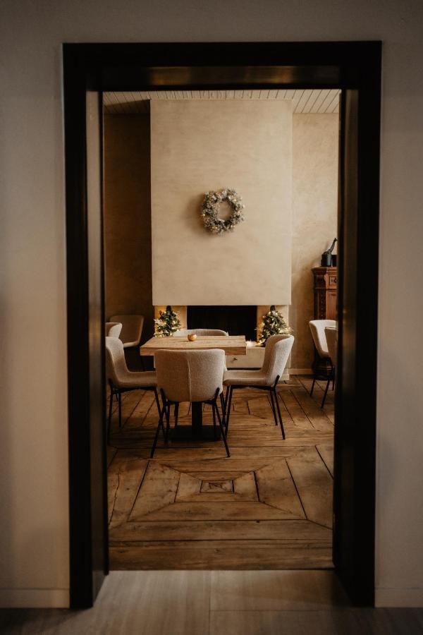 Huize Schaberg Bed and Breakfast Borgloon Esterno foto