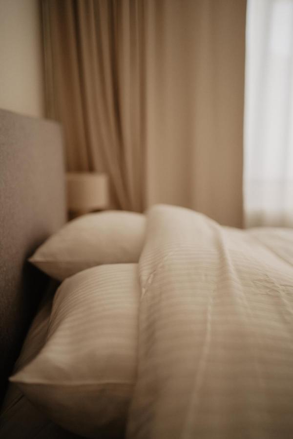 Huize Schaberg Bed and Breakfast Borgloon Esterno foto
