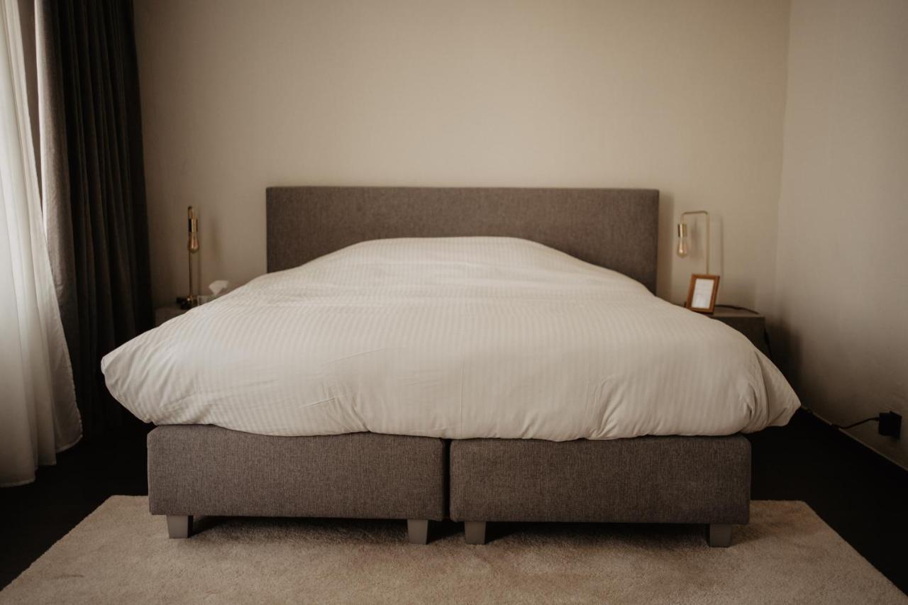 Huize Schaberg Bed and Breakfast Borgloon Esterno foto